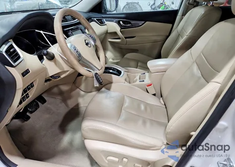 2015 Nissan Rogue S z USA, uszkodzony, nr VIN 5N1AT2MV8FC910320